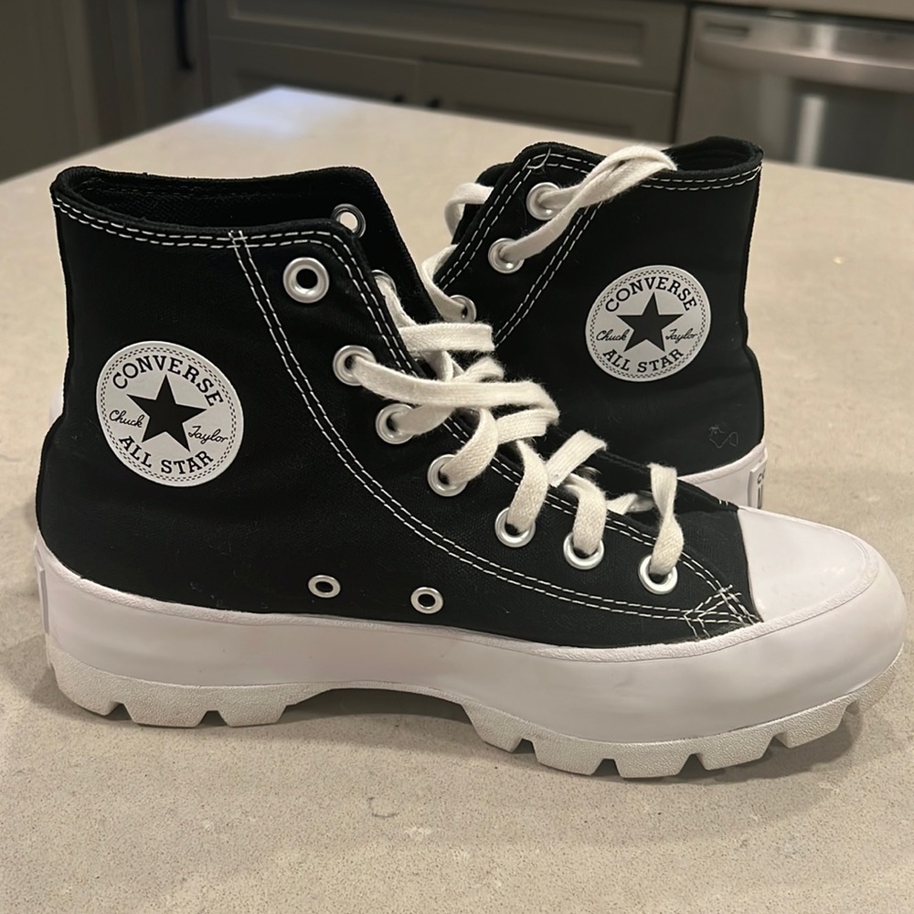 Women's Converse Chuck Taylor All Star Lugged High Top Shoes